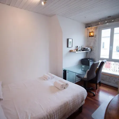 Cozy 1 Bedroom In 14th Apartment